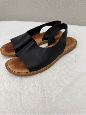 Born Inlet Sandals Black Leather Slingback Shoes Size 8